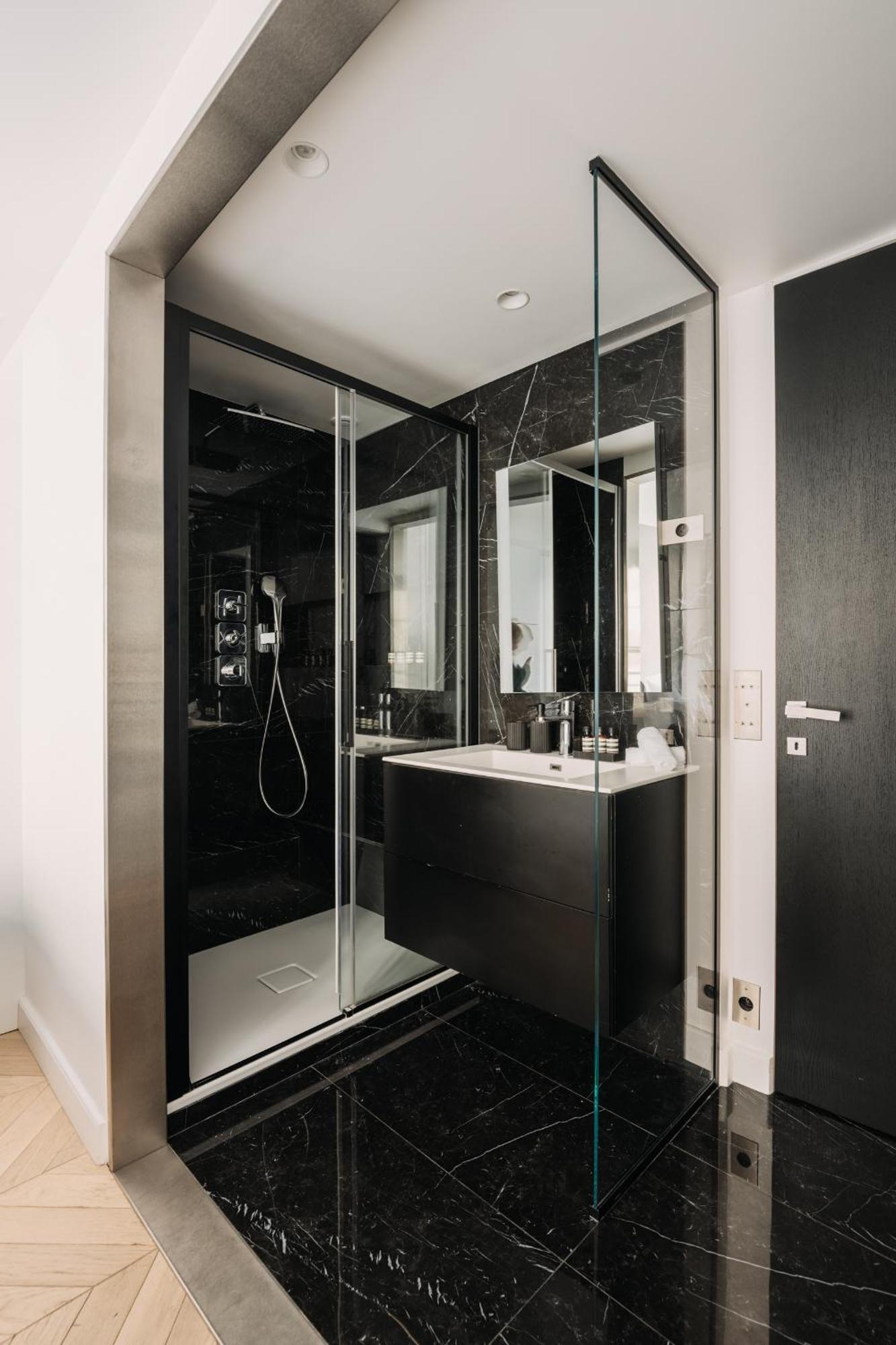 Highstay - Luxury Serviced Apartments - Place Vendome Parijs Buitenkant foto
